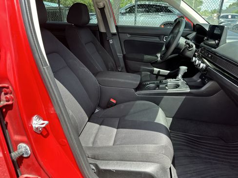 Used 2022 Honda Civic LX image 9