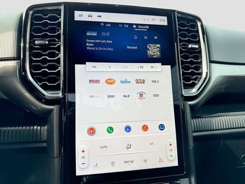 Certified 2024 Ford Ranger XLT w/ Equipment Group 301A High image 16