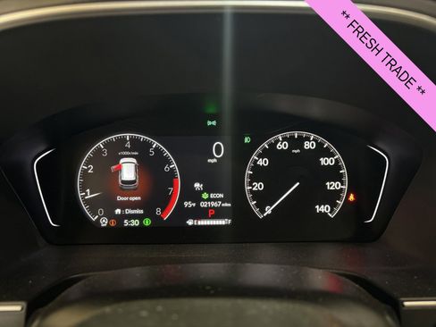 Used 2024 Honda Pilot Touring image 8