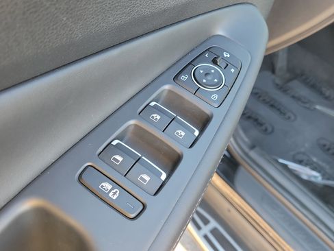 Certified 2023 Hyundai Santa Fe Limited image 32