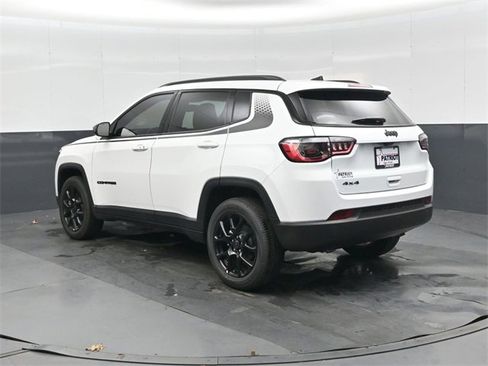 New 2026 Jeep Compass Latitude image 6