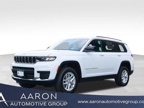 New 2026 Jeep Grand Cherokee L Laredo AWD/4WD image 1