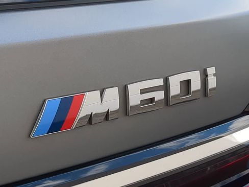 Used 2023 BMW X7 M60i w/ Executive Package image 40