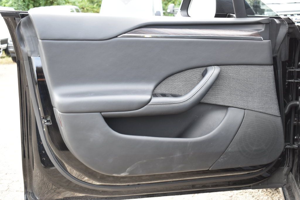 Used 2023 Tesla Model S Standard Range AWD/4WD image 8