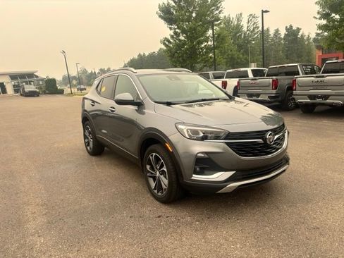 Used 2021 Buick Encore GX Essence AWD/4WD image 4