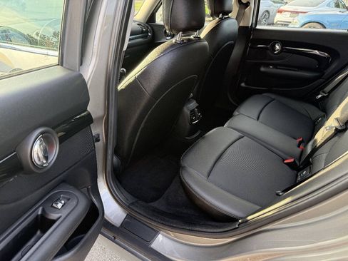 Used 2019 MINI Cooper Clubman ALL4 AWD/4WD image 12