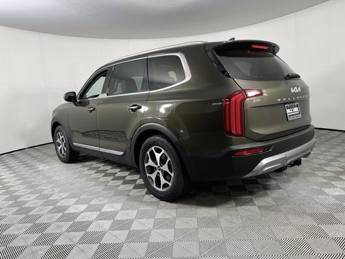 Used 2022 Kia Telluride EX w/ Towing Package image 9