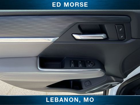 Certified 2026 GMC Acadia Elevation w/ Elevation Premium Package AWD/4WD image 20