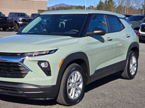 New 2026 Chevrolet TrailBlazer LS w/ LS Convenience Package image 42