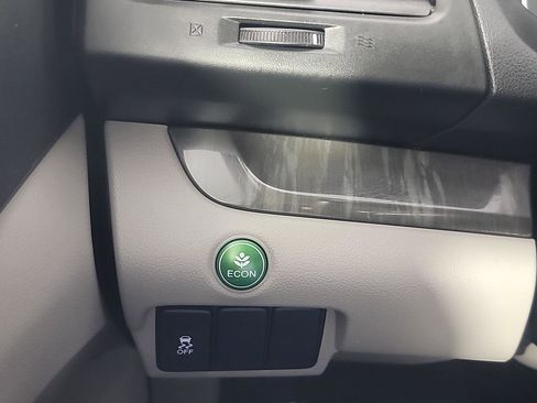 Used 2013 Honda CR-V EX-L image 26