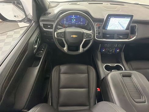Used 2023 Chevrolet Tahoe LT w/ LT Signature Plus Package RWD image 16