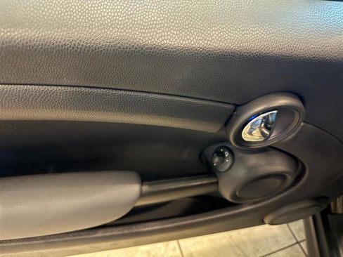 Used 2010 MINI Cooper Clubman Hardtop image 36