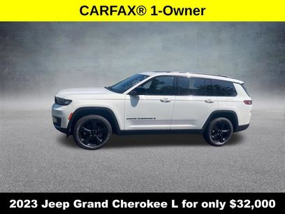 Used 2023 Jeep Grand Cherokee L Laredo