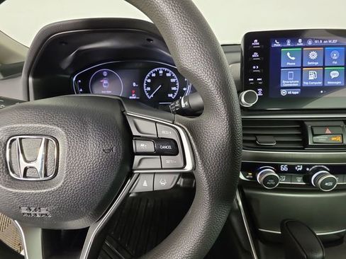 Used 2021 Honda Accord LX image 29