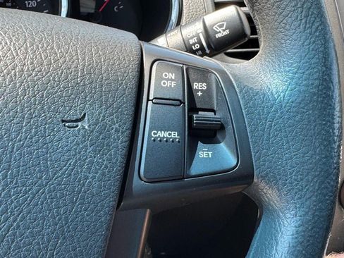 Used 2013 Kia Sorento LX w/ Convenience Pkg FWD image 19