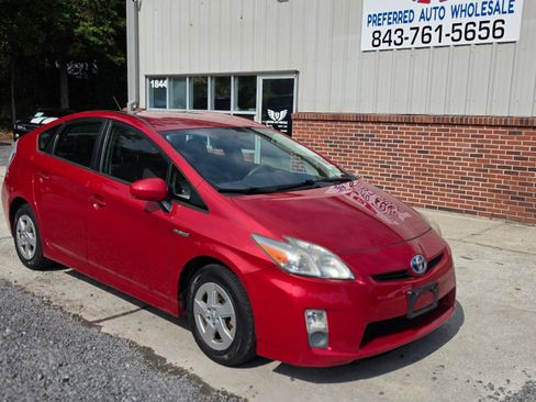 Used 2010 Toyota Prius FWD image 2