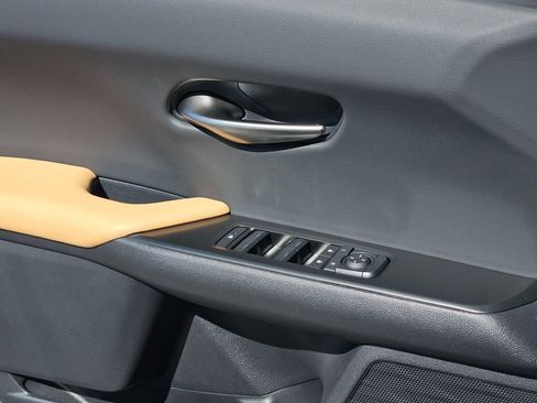 New 2026 Lexus UX 300h AWD image 28