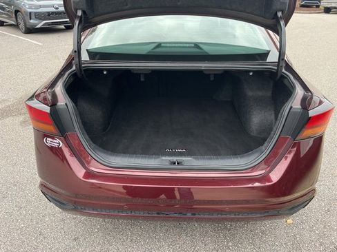 Used 2023 Nissan Altima 2.5 SV image 33
