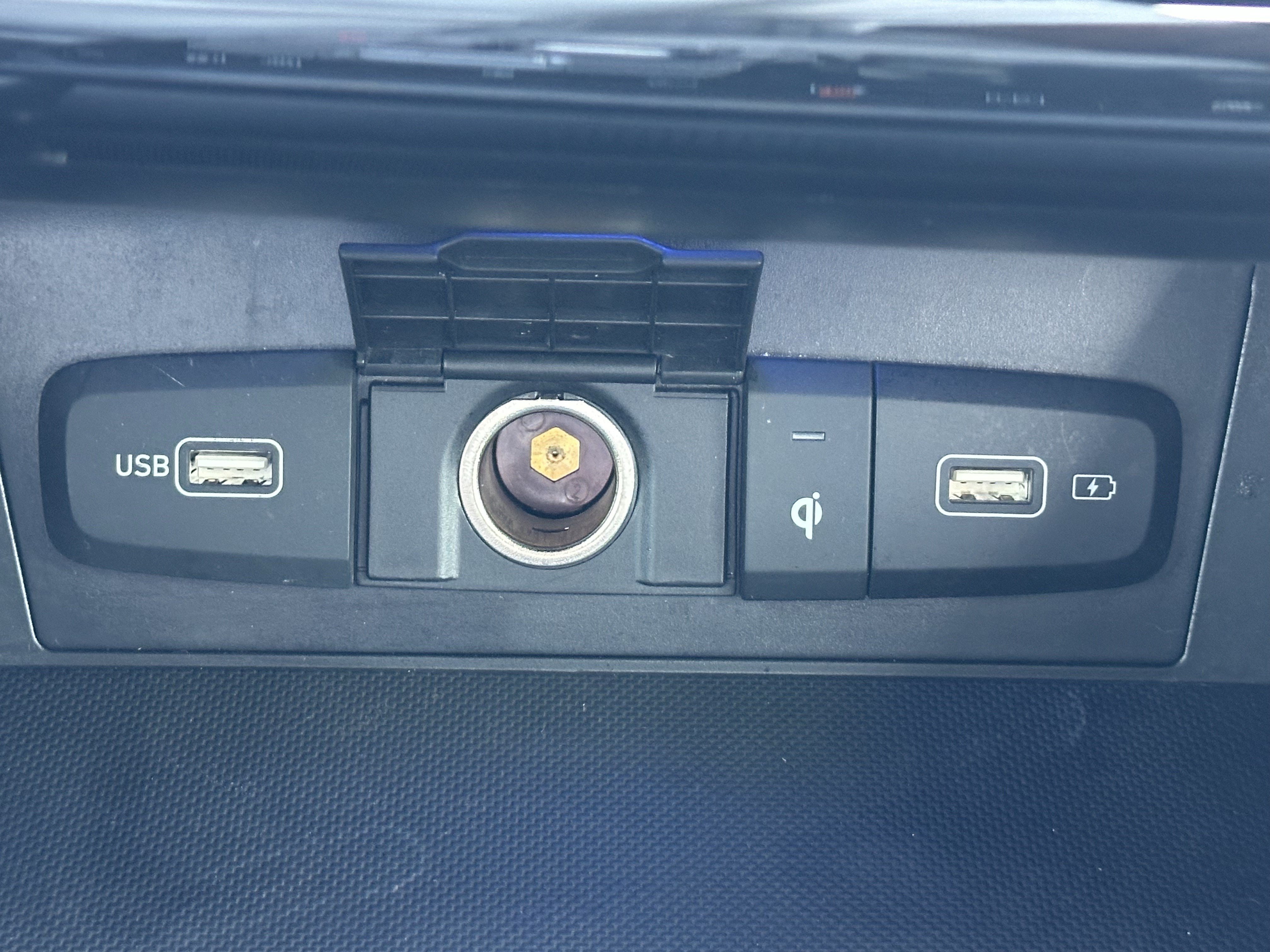 Used 2024 Hyundai Tucson Limited FWD image 29