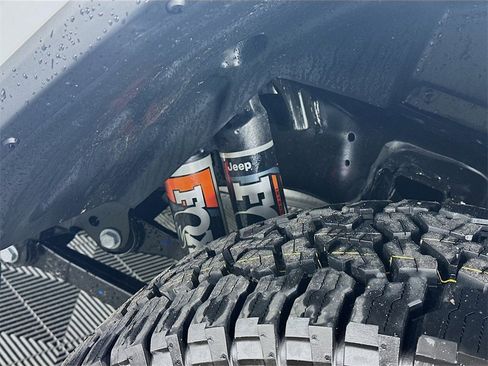 New 2026 Jeep Gladiator Mojave w/ Technology Group image 21