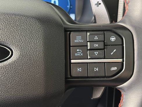 Used 2025 Ford F150 Raptor AWD/4WD image 17