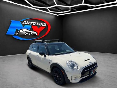 Used 2017 MINI Cooper Clubman S AWD/4WD image 2