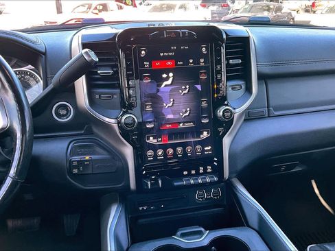 Used 2019 RAM 2500 Laramie AWD/4WD image 7