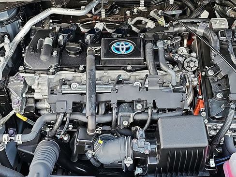 Used 2024 Toyota Corolla LE image 27