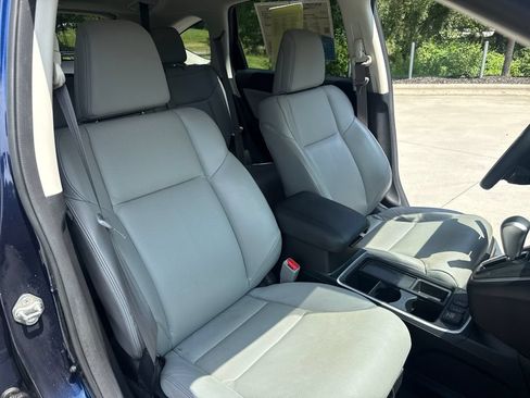 Used 2015 Honda CR-V Touring image 34