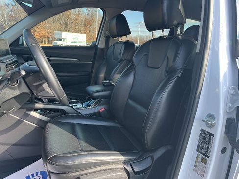 Used 2022 Kia Telluride LX image 29