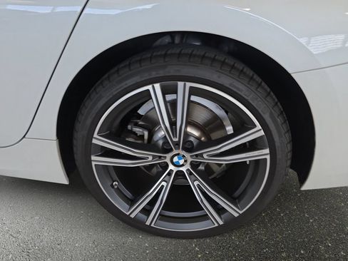 Used 2023 BMW 330i Sedan w/ Parking Assistance Package RWD image 28