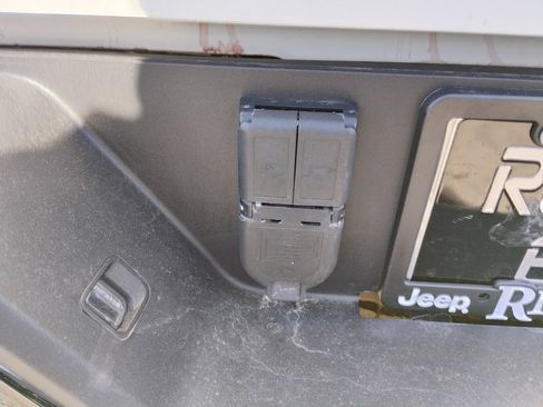 Used 2025 Chevrolet Silverado 2500 LT w/ Trail Boss Package image 17