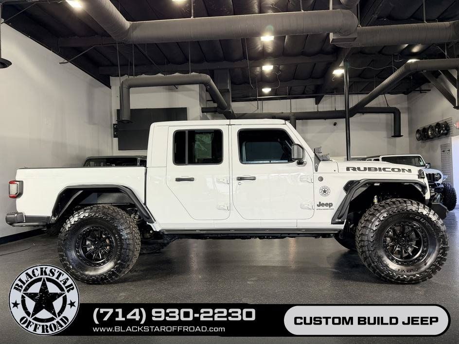 Used 2024 Jeep Gladiator Rubicon AWD/4WD image 1