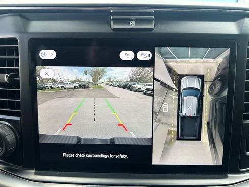 Used 2025 Ford F250 Platinum image 20