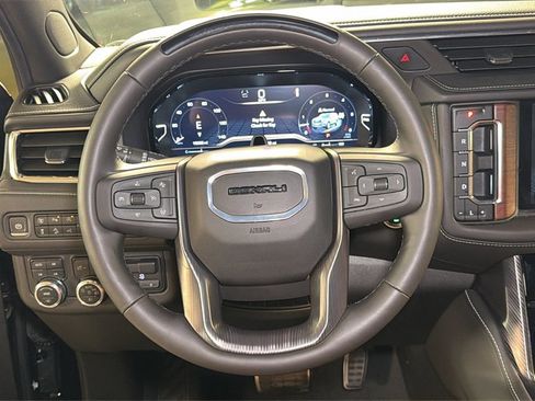 Used 2024 GMC Yukon Denali Ultimate image 24