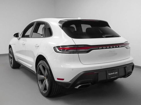 New 2025 Porsche Macan image 53