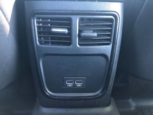 Used 2023 Dodge Charger SXT w/ Blacktop Package AWD/4WD image 31