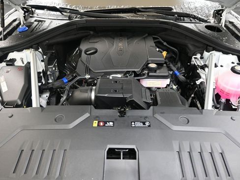 New 2026 Genesis GV70 2.5T Advanced image 10