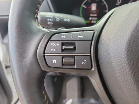 Used 2025 Honda CR-V Sport-L image 18