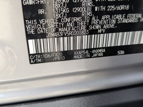 Used 2024 Toyota RAV4 SE w/ Weather & Moonroof Package AWD/4WD image 22