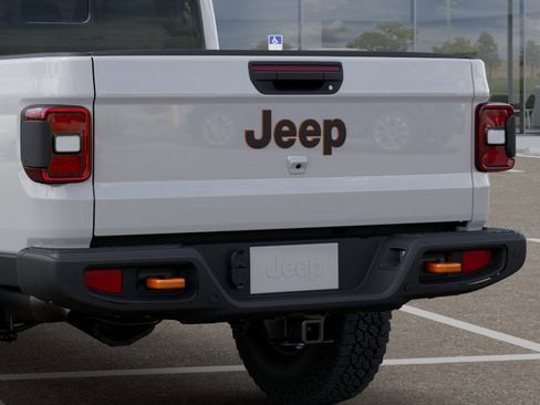 New 2026 Jeep Gladiator Mojave w/ Safety Group image 12
