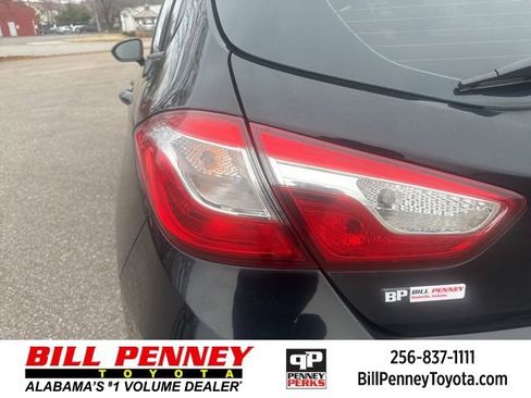 Used 2017 Chevrolet Cruze LT w/ Convenience Package image 10