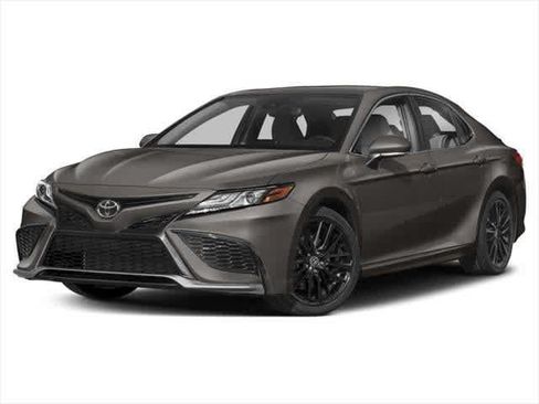 Used 2024 Toyota Camry XSE FWD image 1