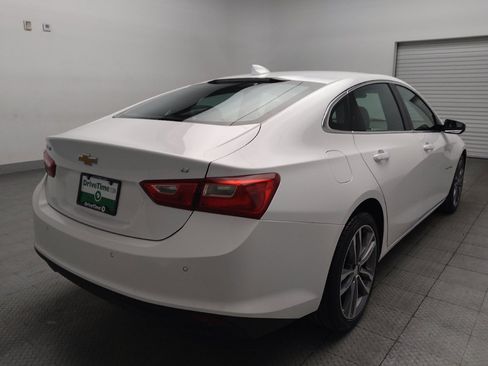 Used 2025 Chevrolet Malibu LT FWD image 9