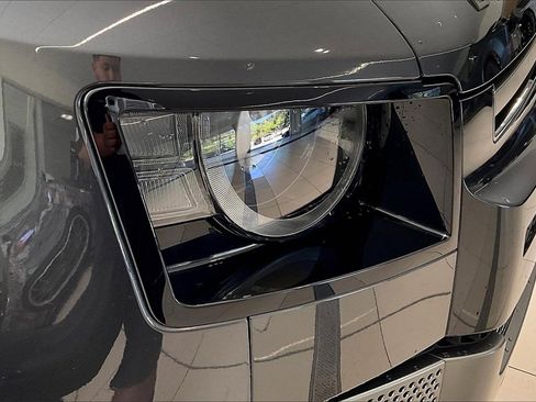 Used 2024 Land Rover Defender 130 Outbound image 29