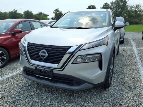 Used 2023 Nissan Rogue SV AWD/4WD image 4