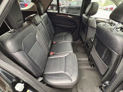 Used 2015 Mercedes-Benz ML 350 4MATIC image 26