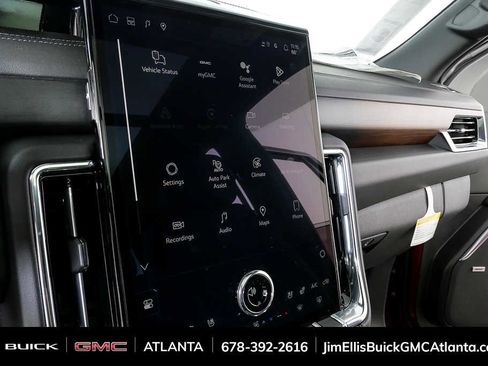 New 2026 GMC Yukon Denali w/ Denali Reserve Package image 14