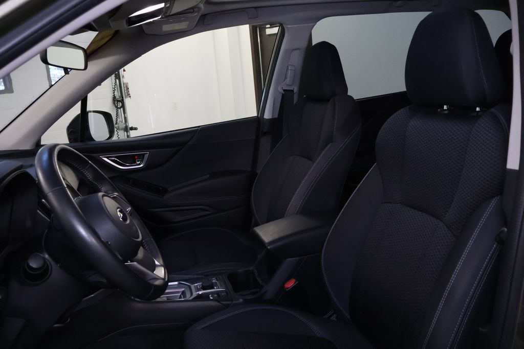Used 2023 Subaru Forester Premium AWD/4WD image 15