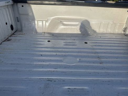 Used 2013 Ford F250 Platinum w/ FX4 Off Road Pkg image 28